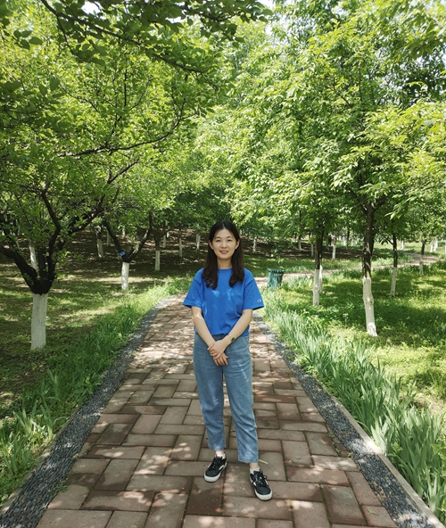 46b1718394a940a481dc16e0eef867a9.jpg 方晓丽.jpg